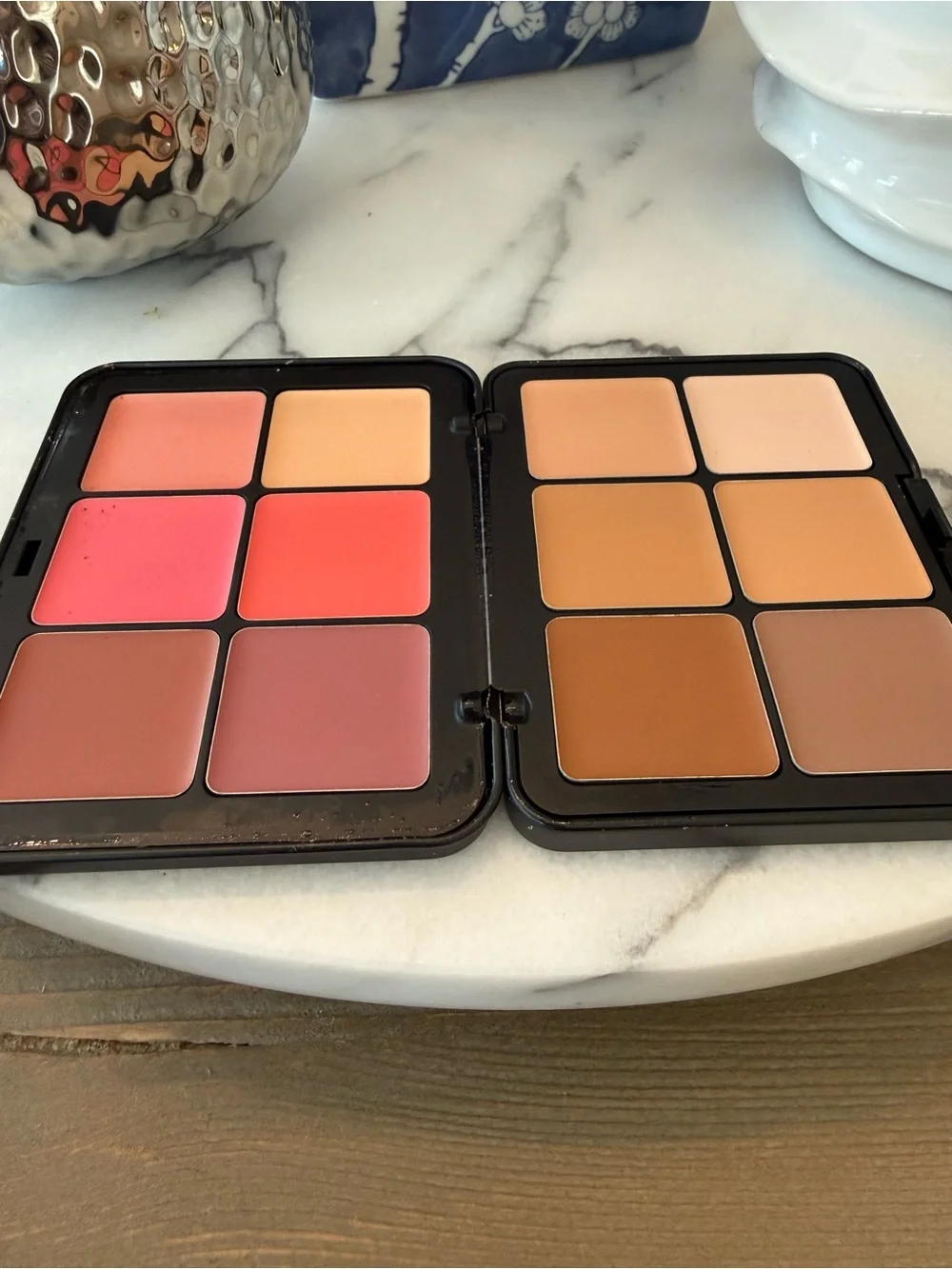 MAKE UP FOR EVER HD Skin Face Essentials Long-Lasting Full Face Cream Palette